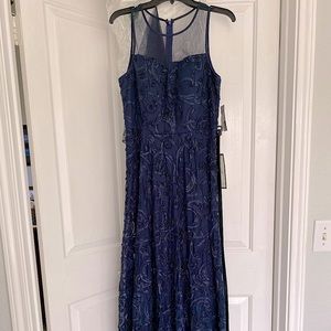 Navy Lace Detail Formal Dress Size 10 with matching Shall